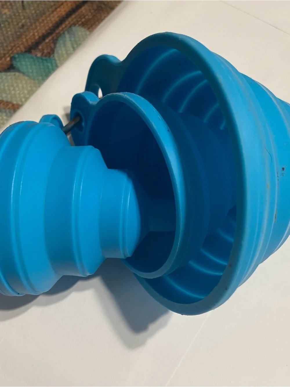 Collapsible Silicone Funnel Set - Bright Blue